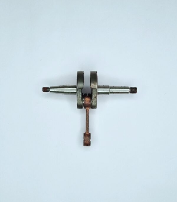 Chainsaw Crankshaft - Image 2