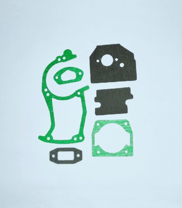 Chainsaw Gasket Set - Image 1