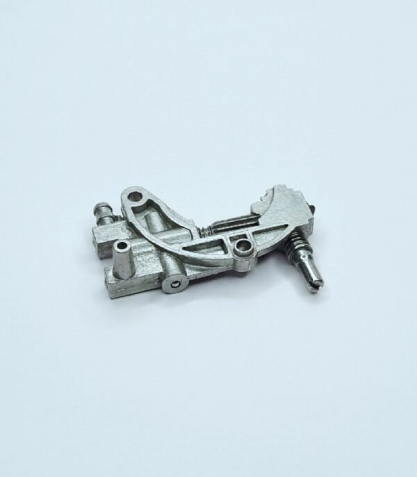 Chainsaw Oil Pump - Image 8